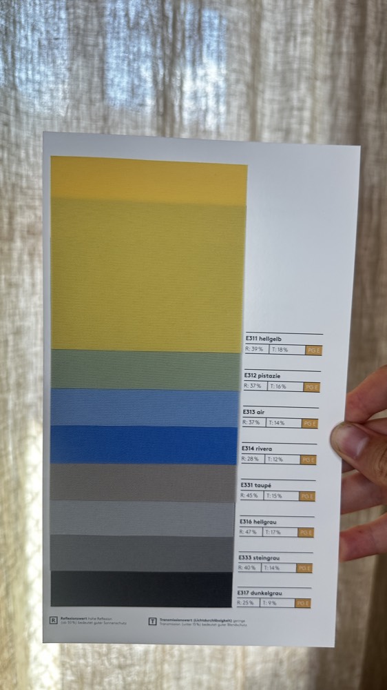 Roller blind Uni Gelb, Blau & Grau opaque — rivera