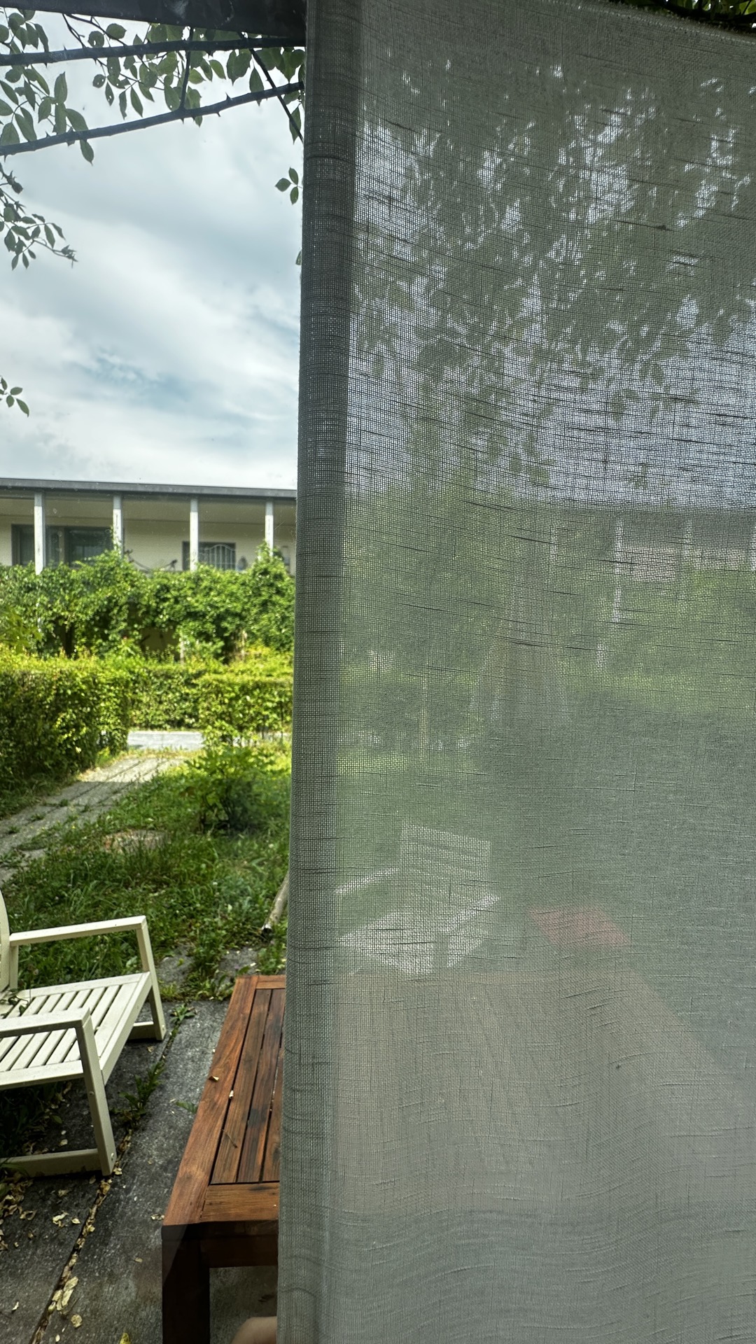 Linessa FR — schwer entflammbarer Vorhangstoff in Leinenoptik (B1)