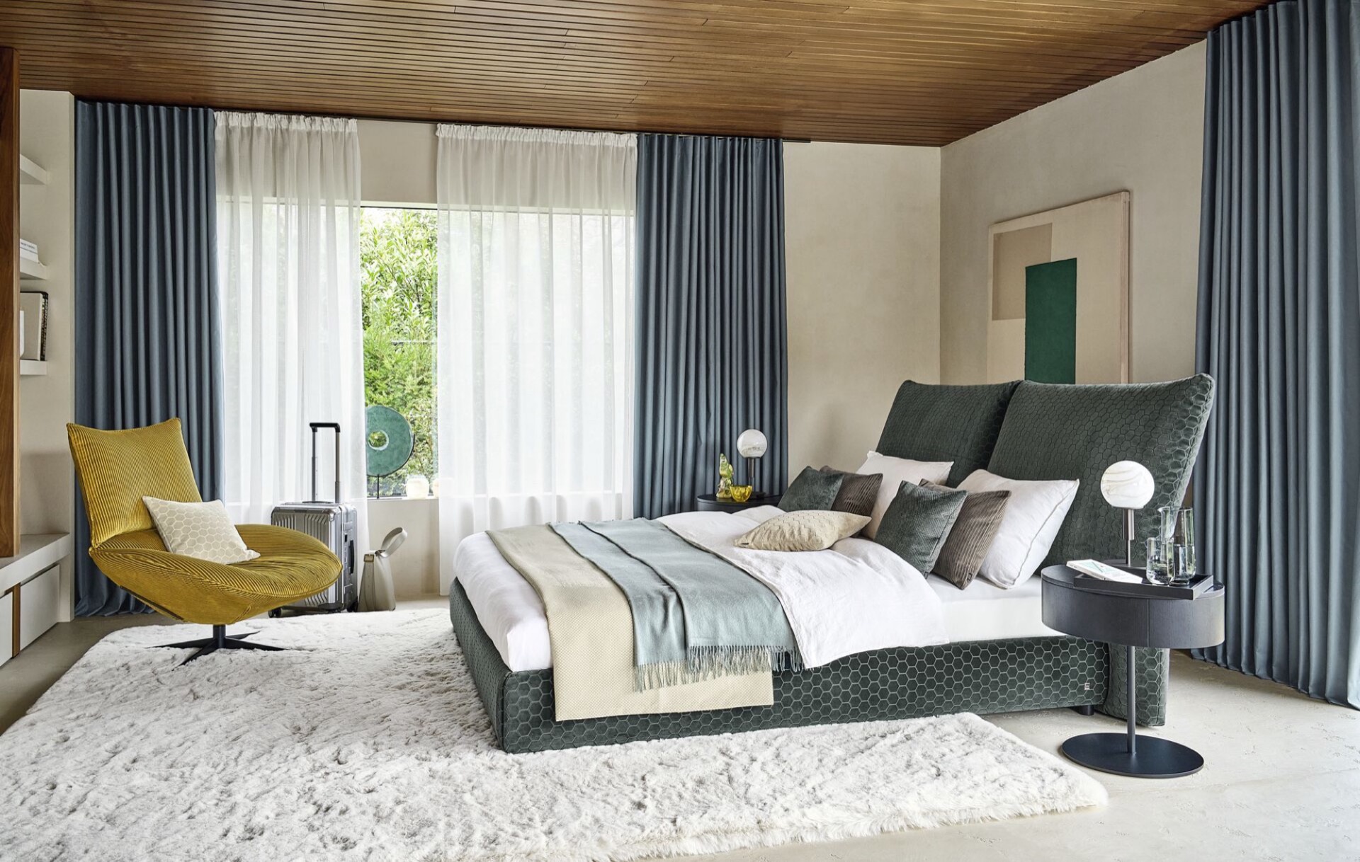 Verdunkelungsvorhänge im Schlafzimmer