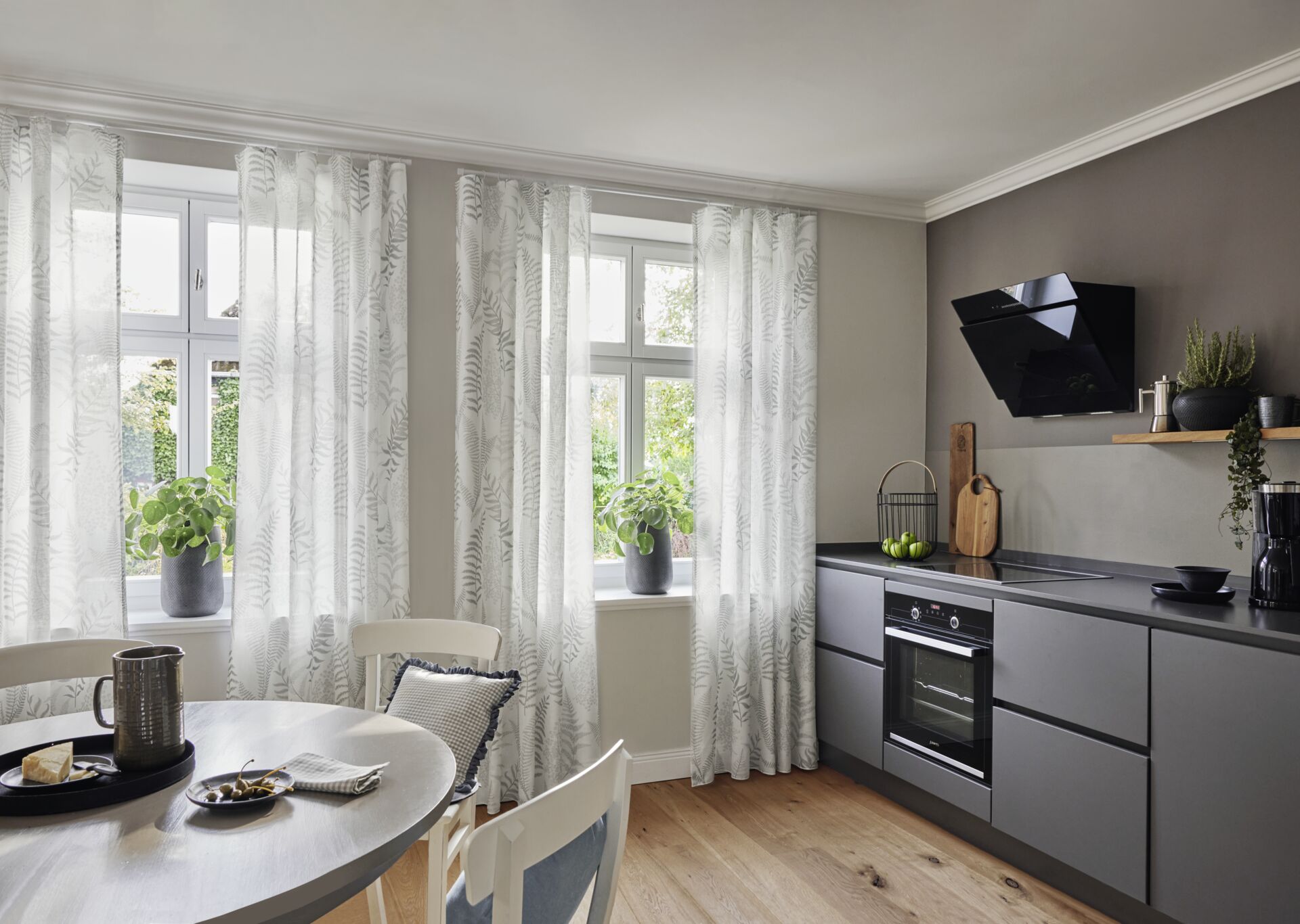 Tagesvorhang transparent im Wohnzimmer